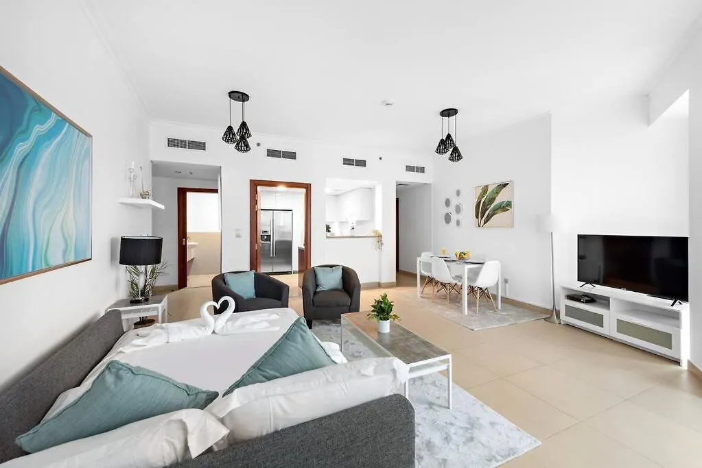 First Class 2Br Elegance With Iconic Views Dubai