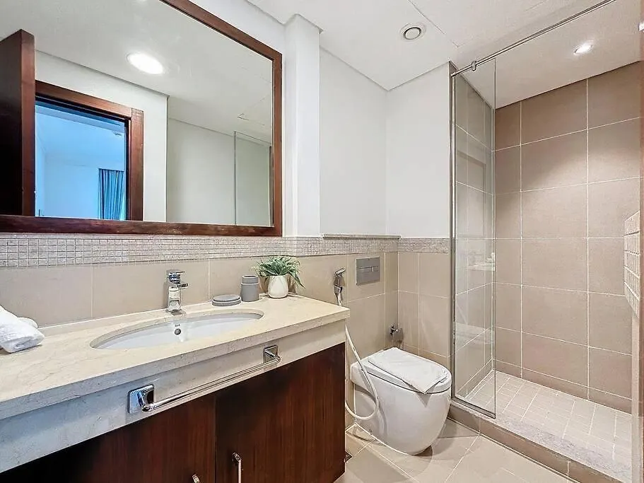 First Class 2Br Elegance With Iconic Views Dubai 0*,