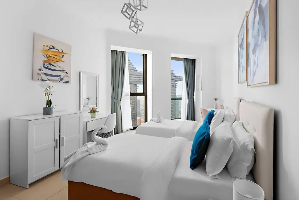Apartment First Class 2Br Elegance With Iconic Views Dubai