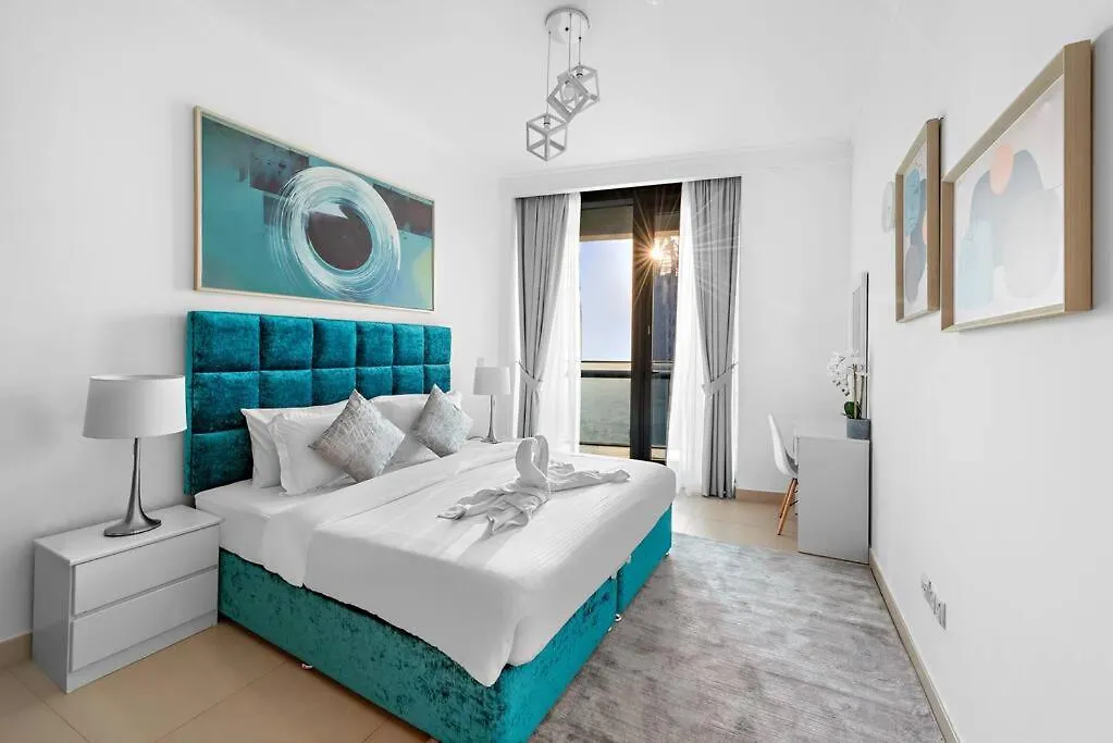 First Class 2Br Elegance With Iconic Views Dubai Apartment